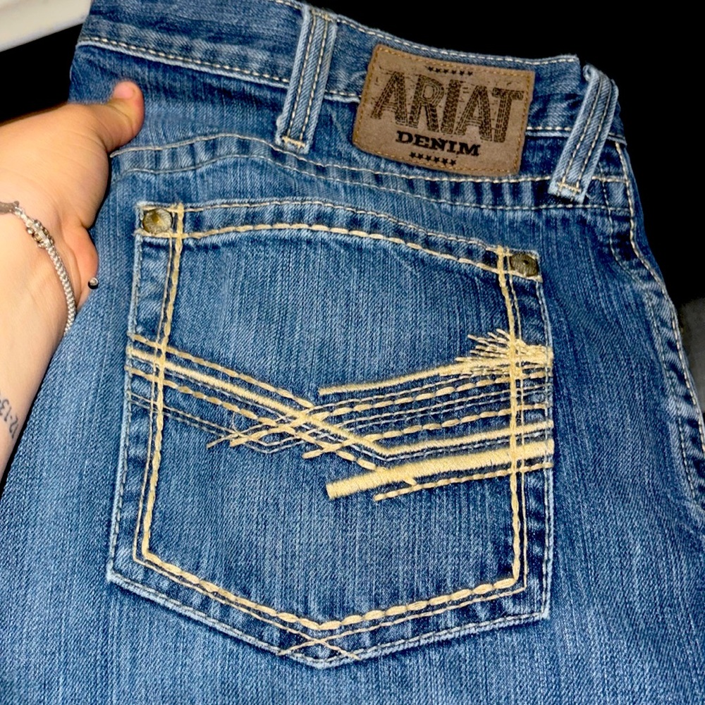 Men’s ARIAT jeans 40/32